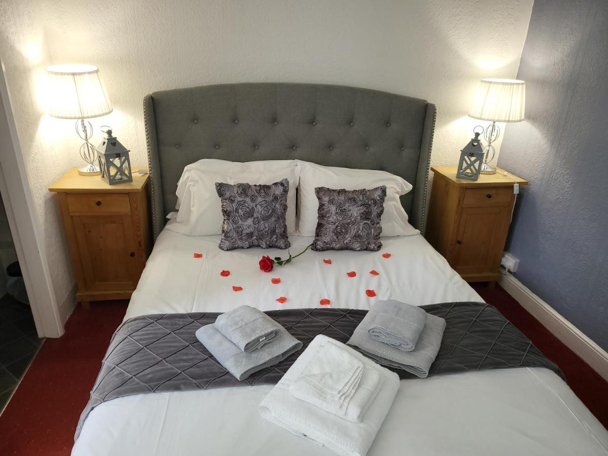 Hilton House 호텔 외부 사진