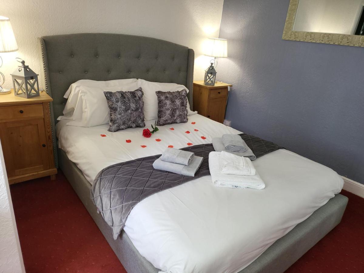 Hilton House 호텔 외부 사진